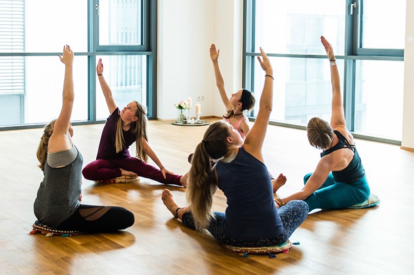 irisleitner-yogagruppe-kreis-teensklein-079